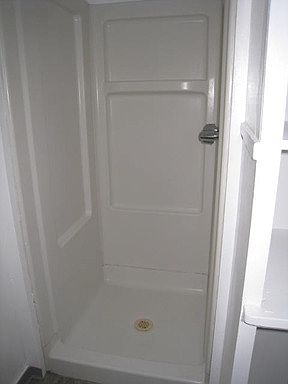 2nd image of 646 Hausten St APT C