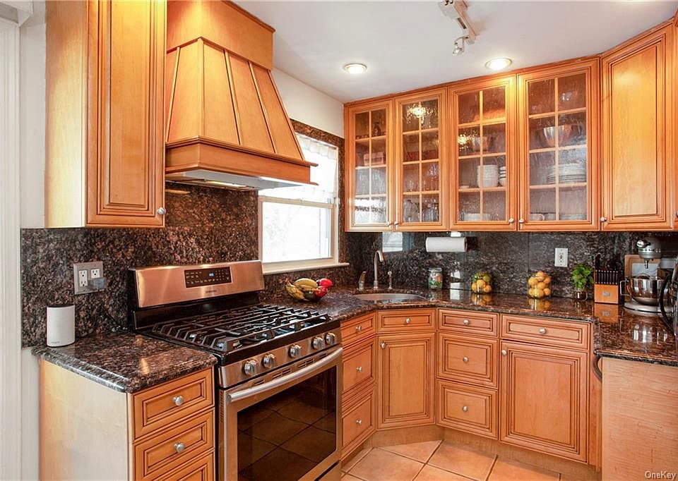 1st image of 10 Bon Aire Cir APT 107