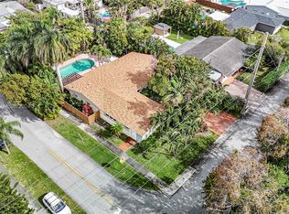 2723 Arthur St, Hollywood, FL 33020