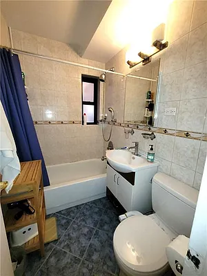 Sold by Remax Edge | media 5