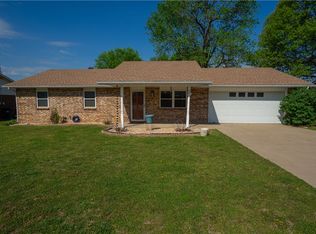 802 Andy St, Springdale, AR 72762