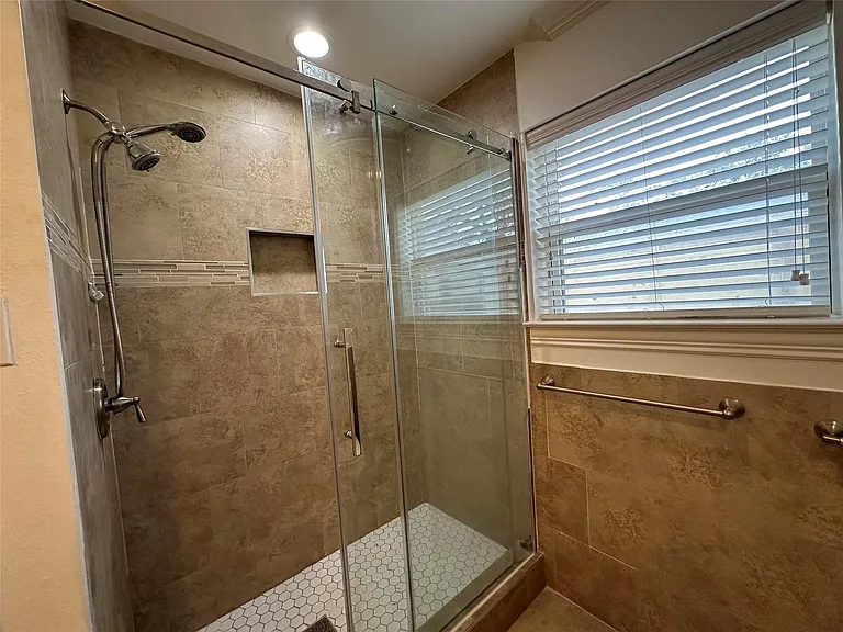 8522 Westview Dr — Photo 19