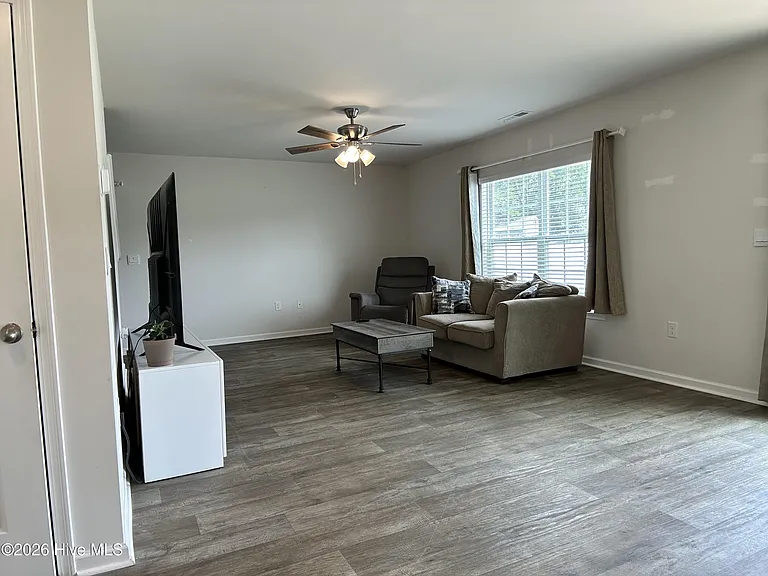 5459 Carolines Way — Photo 14