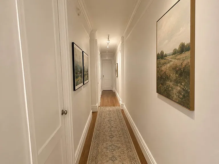 250 Riverside Dr #53 — Photo 11