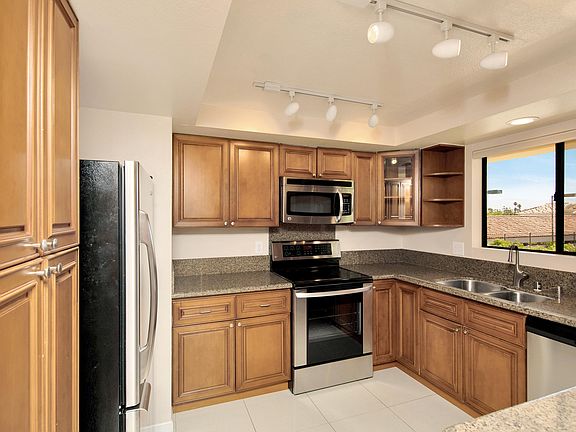 3rd image of 255 Avenida Granada #124