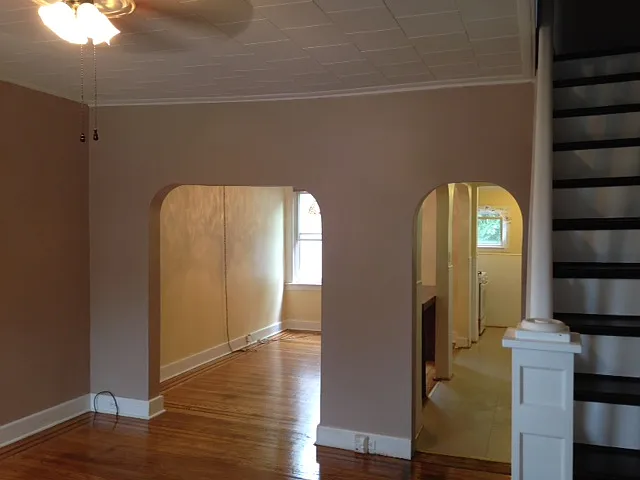 2807 Sunset Dr — Photo 3