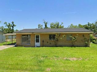 1417 Cactus Dr, Lake Charles, LA 70607