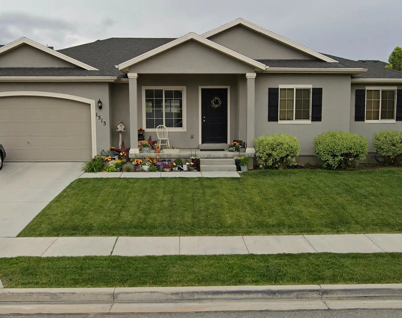1515 S Spring Creek Dr — Photo 1