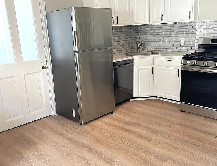854 Summit Grove Ave — Photo 11
