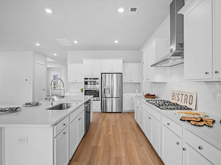 88 French Garden Cir — Photo 4