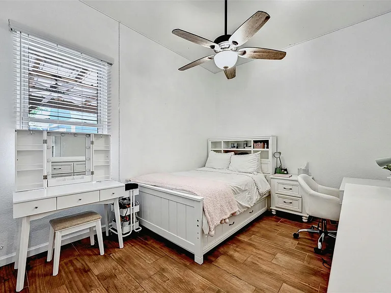 3012 Rochelle Dr — Photo 17