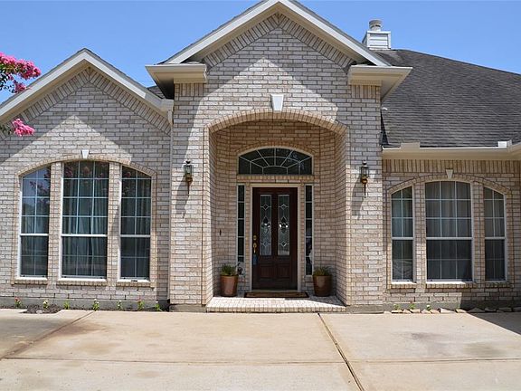 2nd image of 1314 Miners Bend Ln