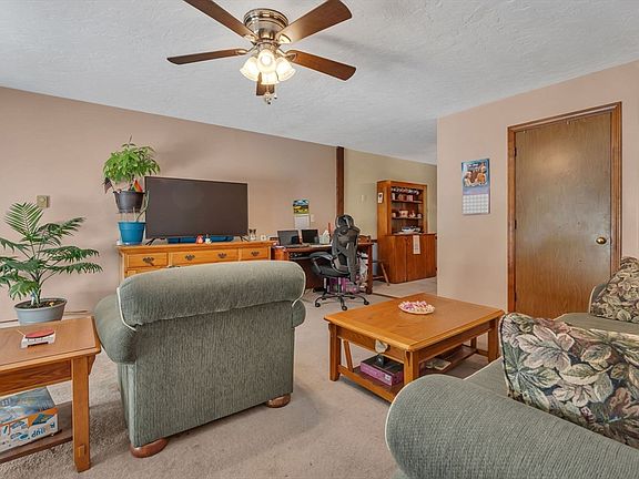 5th image of 791 South St Unit 5