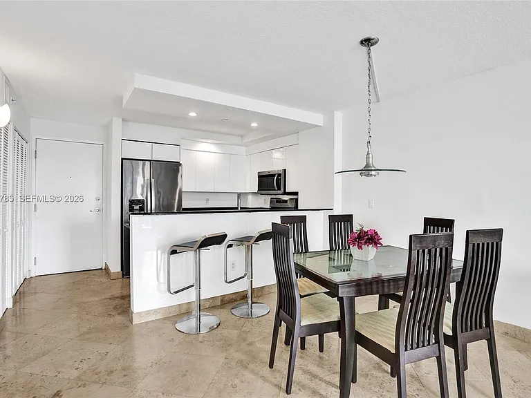 6917 Collins Ave #503 — Photo 10
