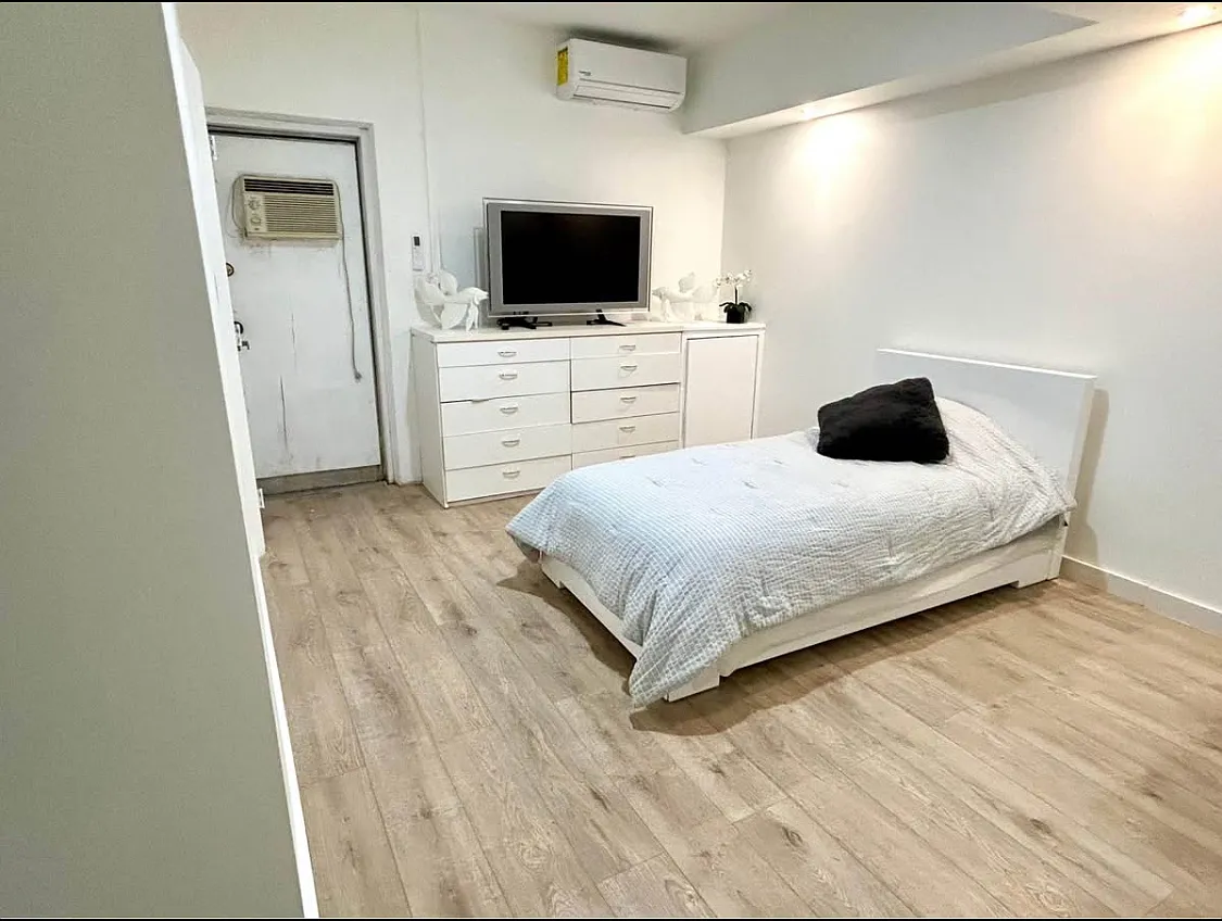 Studio, 550 sqft, $1,400 — Photo 3