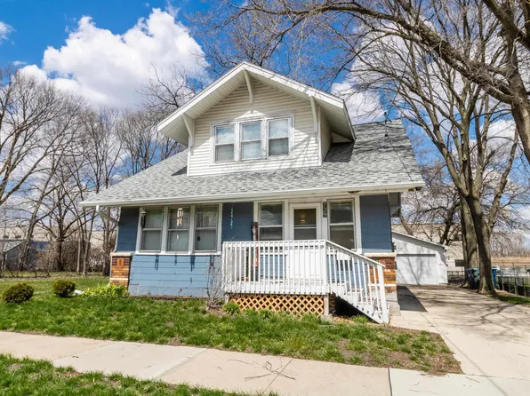 729 Glenwood St, Waterloo, IA 50703