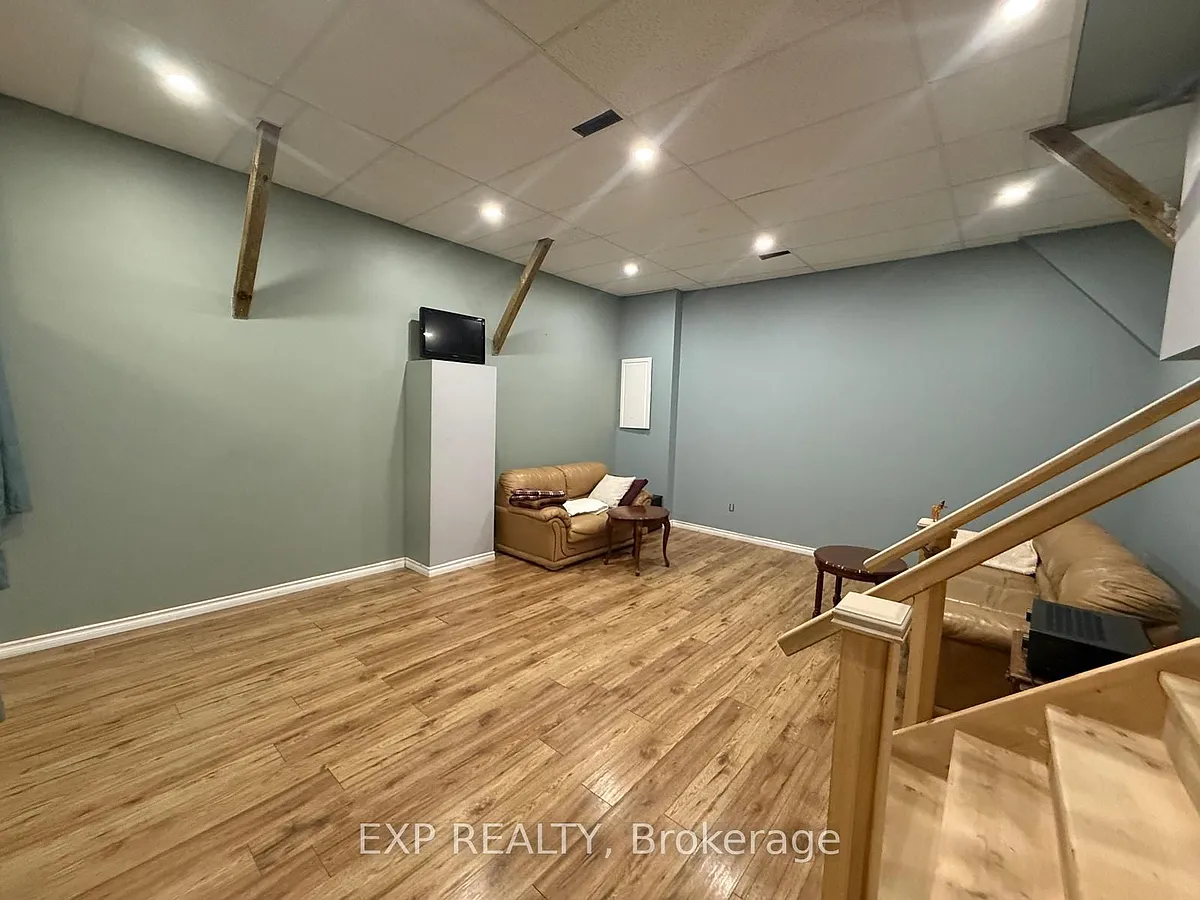 Building Photo - 71 Sherin Ct #LOWER
