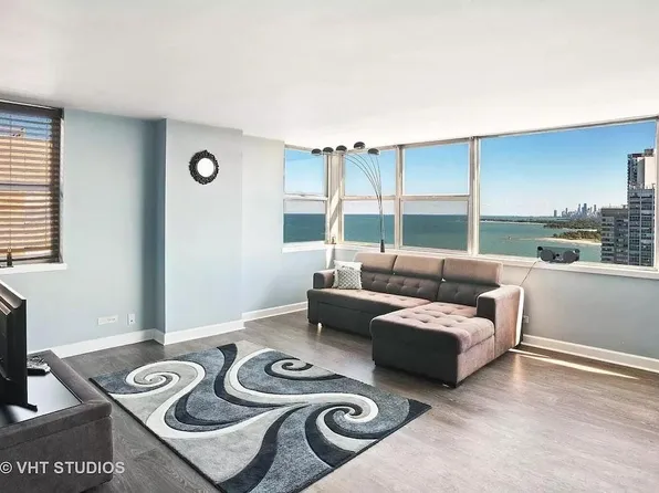 6301 N Sheridan Rd APT 25G, Chicago, IL 60660
