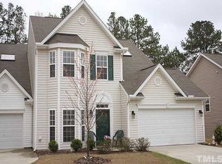 504 Hidden Springs Dr, Durham, NC 27703