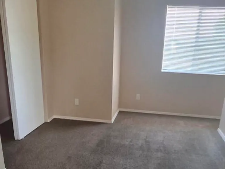 8419 E Yavapai Rd #B — Photo 4