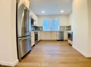 1465 158th Pl NE, Bellevue, WA 98008