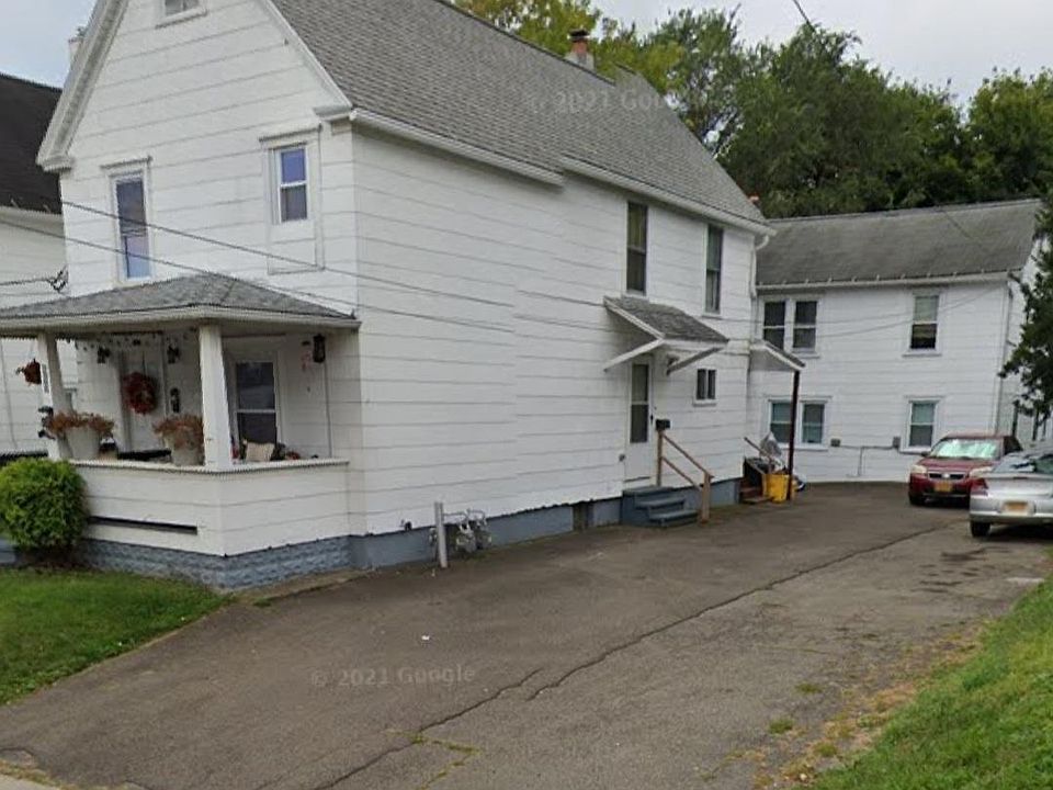 Front view of houses, this unit is the rear house 1st floor