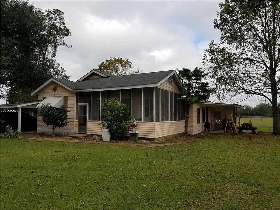 3585 N Bayou Des Glaises Rd, Moreauville, LA 71355 Zillow