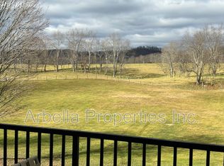 21664 Green Spring Rd APT 11, Abingdon, VA 24211