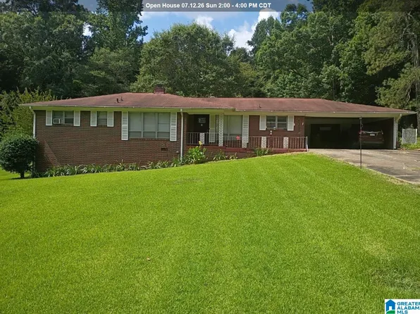 1413 Hoke St, East Gadsden, AL 35903