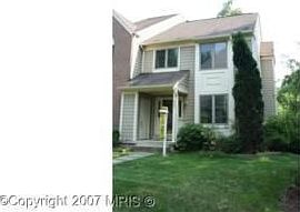 2nd image of 4020 Lake Glen Rd