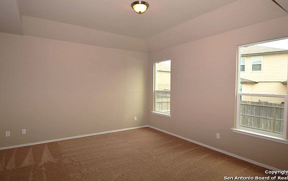 5th image of 15234 McKays Lark