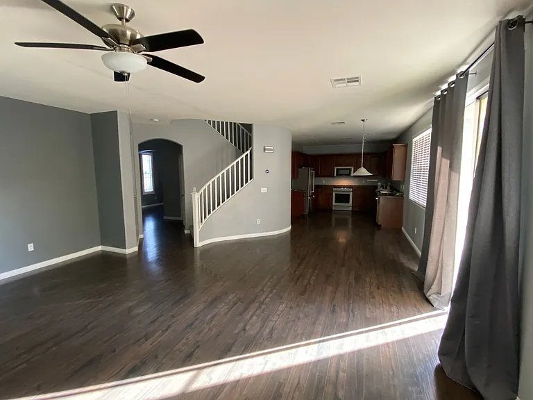 10331 Kadumba St — Photo 6