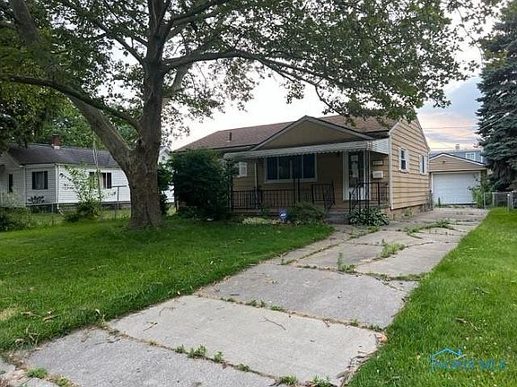 3rd image of 1358 Almon Ave