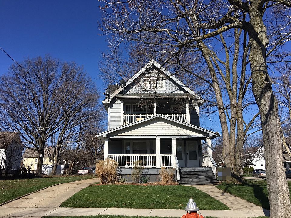 1st image of 1110 E 125th St