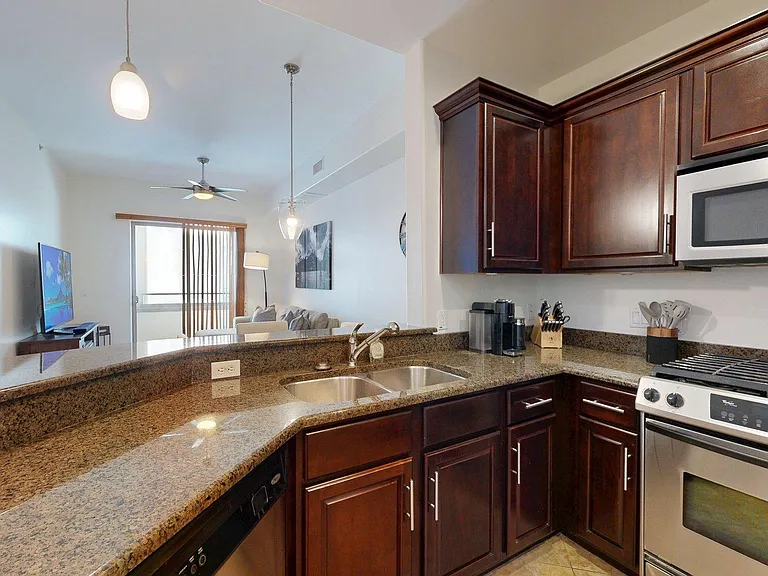 945 E Playa Del Norte Dr #3025 — Photo 4