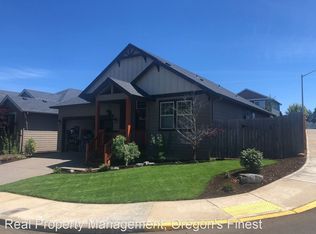 100 NE Oak View Ln, Estacada, OR 97023