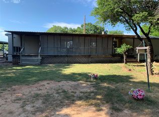 263 Shadow Holt Rd, Nocona, TX 76255