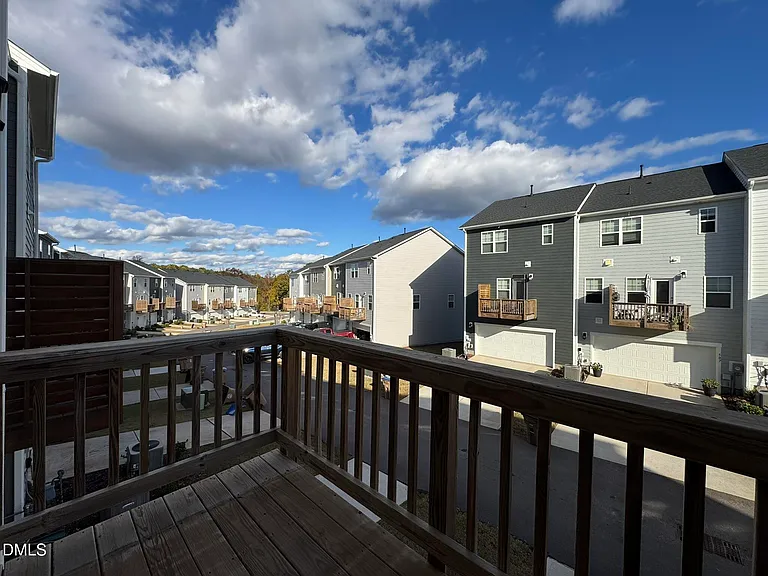 706 Gimari Dr — Photo 20