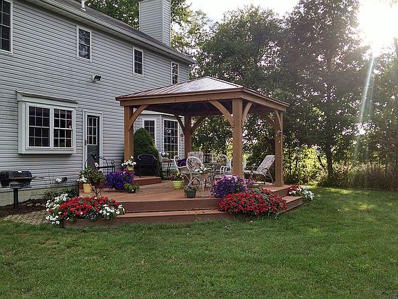 3rd image of 6781 Norwalk Rd