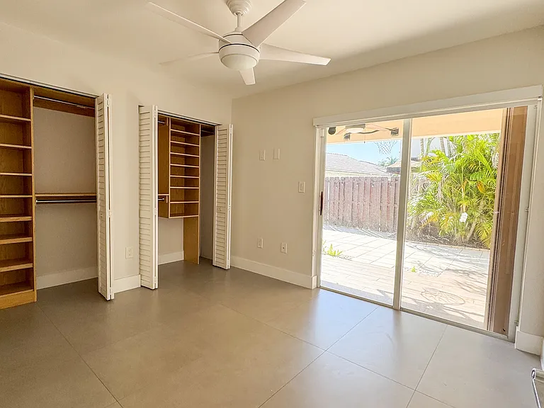 15044 SW 142nd Ter — Photo 10