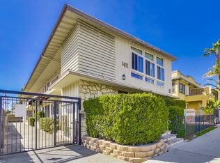 (Ar/Jo/Yo:B) 1411 N. Mansfield Avenue, Los Angeles, CA 90028