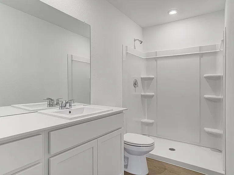 390 Lucia Way — Photo 20