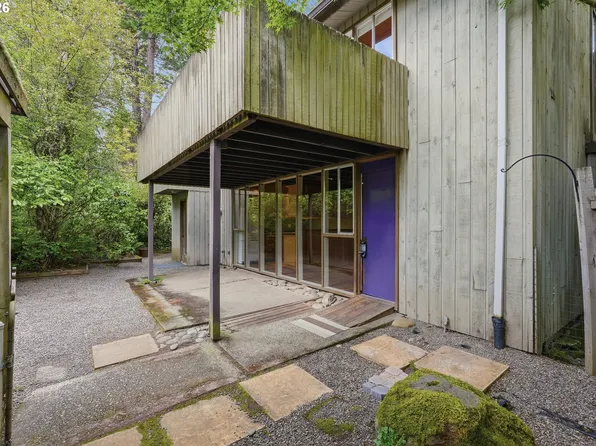 12115 NW Old Quarry Rd, Portland, OR 97229