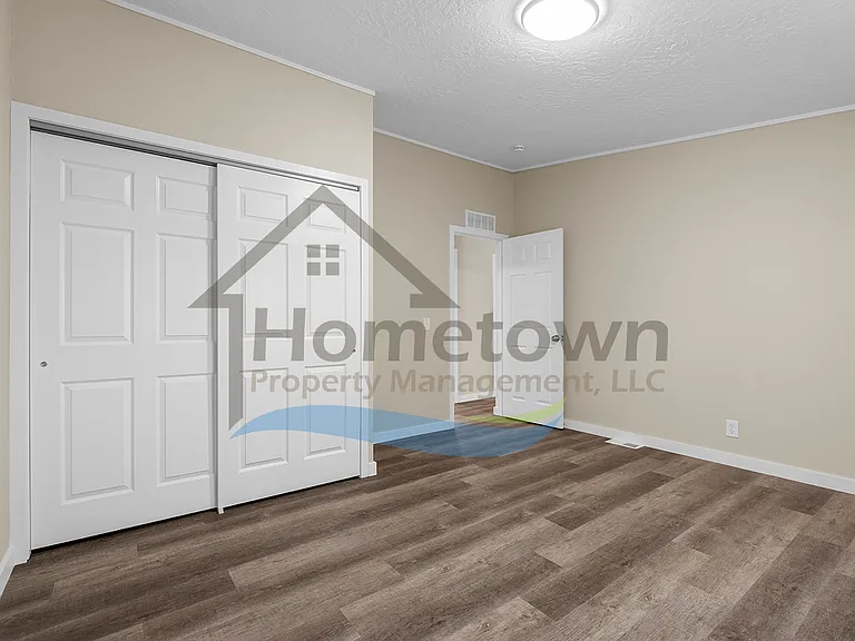 60-1 Short Dr — Photo 32