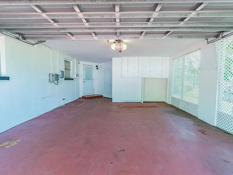 1519 Bass Blvd — Photo 45