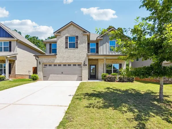 6033 Prodigy Ln, Locust Grove, GA 30248