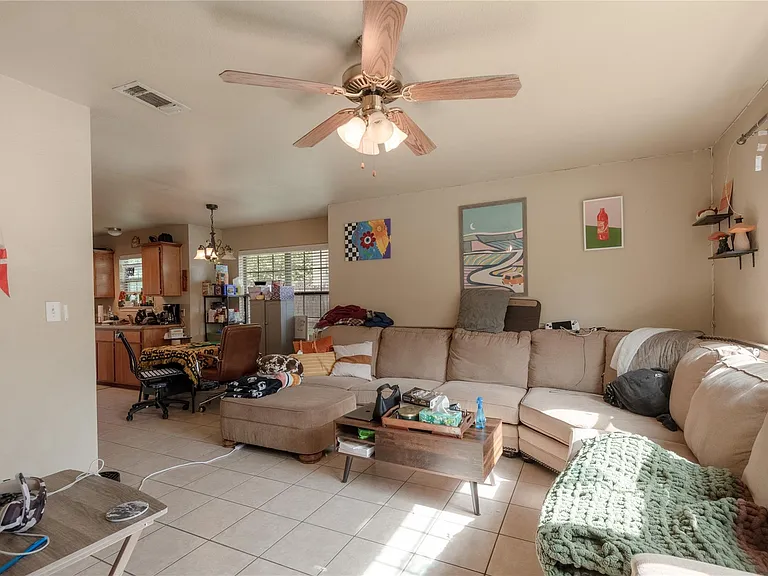104 Yegua Cir — Photo 5