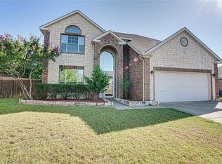 3825 English Oak Dr, Garland, TX 75043