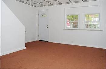 5th image of 2516 S 68th St