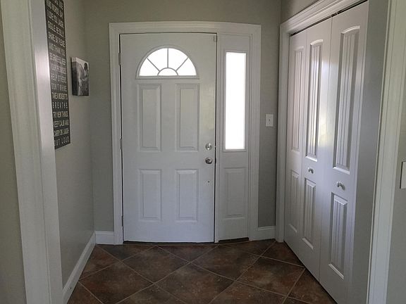 Entrance and Coat Closet